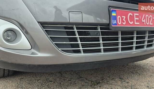 Серый Рено Гранд Сценик, объемом двигателя 1.6 л и пробегом 149 тыс. км за 8500 $, фото 16 на Automoto.ua