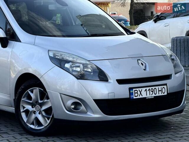 Сірий Рено Гранд Сценік, об'ємом двигуна 1.6 л та пробігом 303 тис. км за 6650 $, фото 4 на Automoto.ua