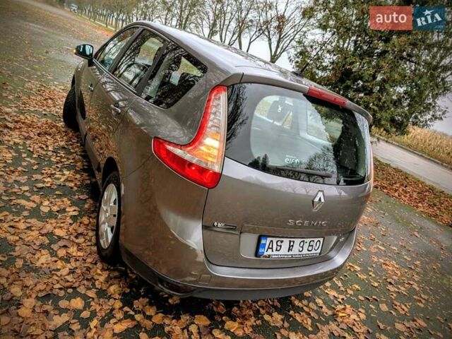 Серый Рено Гранд Сценик, объемом двигателя 1.5 л и пробегом 261 тыс. км за 5999 $, фото 5 на Automoto.ua