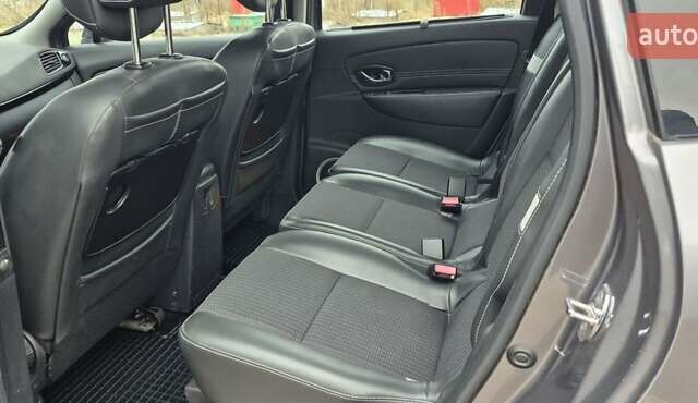 Серый Рено Гранд Сценик, объемом двигателя 1.6 л и пробегом 149 тыс. км за 8500 $, фото 32 на Automoto.ua