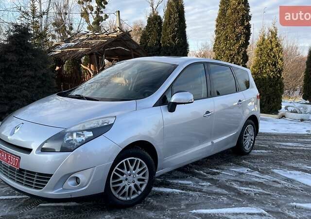 Сірий Рено Гранд Сценік, об'ємом двигуна 1.5 л та пробігом 392 тис. км за 7900 $, фото 14 на Automoto.ua