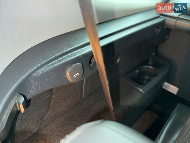 Серый Рено Гранд Сценик, объемом двигателя 1.6 л и пробегом 265 тыс. км за 7950 $, фото 42 на Automoto.ua