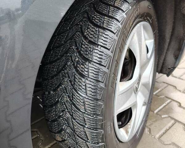 Серый Рено Гранд Сценик, объемом двигателя 1.5 л и пробегом 292 тыс. км за 6700 $, фото 4 на Automoto.ua