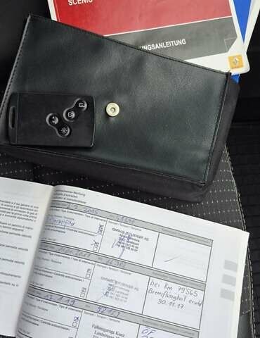 Серый Рено Гранд Сценик, объемом двигателя 1.6 л и пробегом 149 тыс. км за 8500 $, фото 42 на Automoto.ua