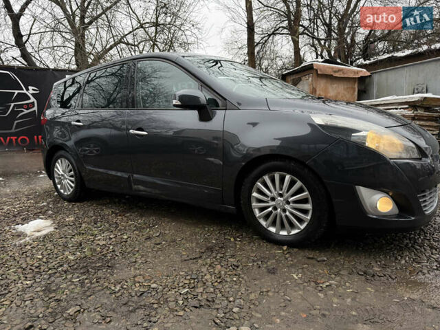 Серый Рено Гранд Сценик, объемом двигателя 1.6 л и пробегом 265 тыс. км за 7950 $, фото 10 на Automoto.ua