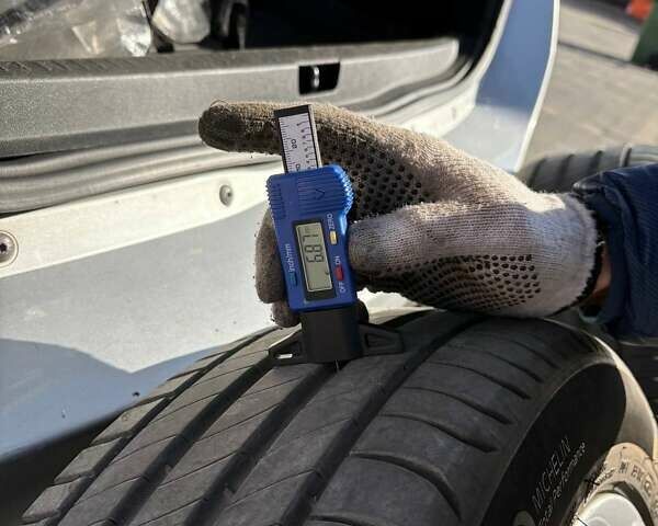Рено Гранд Сценик 2011 в Ужгороде на Automoto.ua Серый Рено Гранд Сценик, объемом двигателя 1.46 л и пробегом 241 тыс. км за 6999 $, фото 21 на Automoto.ua