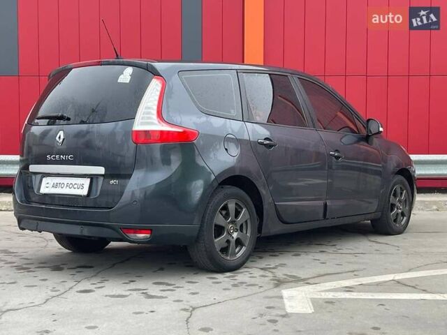 Серый Рено Гранд Сценик, объемом двигателя 1.46 л и пробегом 278 тыс. км за 8490 $, фото 7 на Automoto.ua