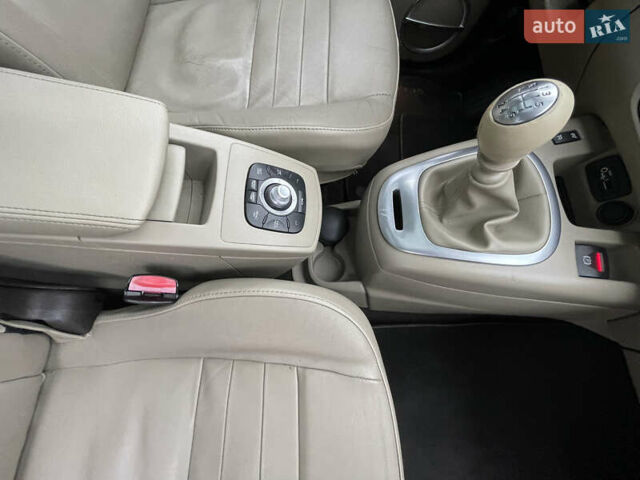 Серый Рено Гранд Сценик, объемом двигателя 1.6 л и пробегом 215 тыс. км за 6850 $, фото 38 на Automoto.ua