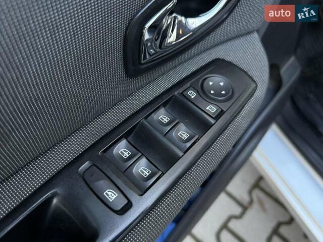 Сірий Рено Гранд Сценік, об'ємом двигуна 1.6 л та пробігом 303 тис. км за 6650 $, фото 13 на Automoto.ua