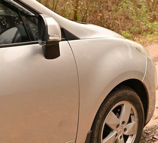 Серый Рено Гранд Сценик, объемом двигателя 1.6 л и пробегом 335 тыс. км за 7400 $, фото 69 на Automoto.ua