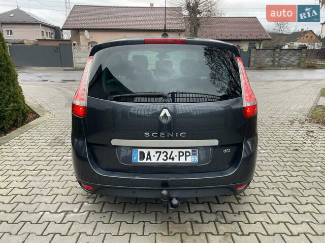 Серый Рено Гранд Сценик, объемом двигателя 1.6 л и пробегом 215 тыс. км за 6850 $, фото 11 на Automoto.ua