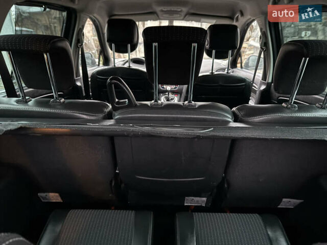 Серый Рено Гранд Сценик, объемом двигателя 1.6 л и пробегом 265 тыс. км за 7950 $, фото 40 на Automoto.ua