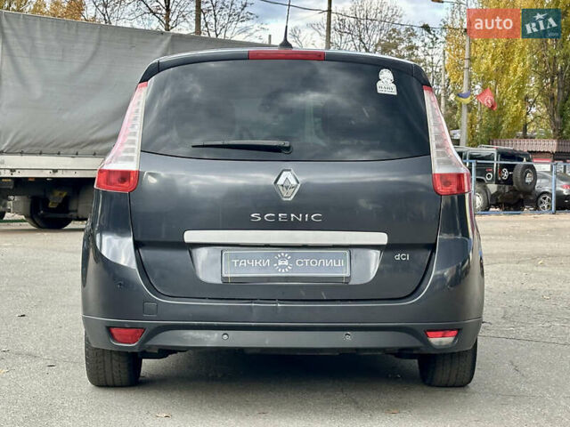 Рено Гранд Сценик 2011 в Киеве на Automoto.ua Серый Рено Гранд Сценик, объемом двигателя 1.46 л и пробегом 277 тыс. км за 8300 $, фото 3 на Automoto.ua
