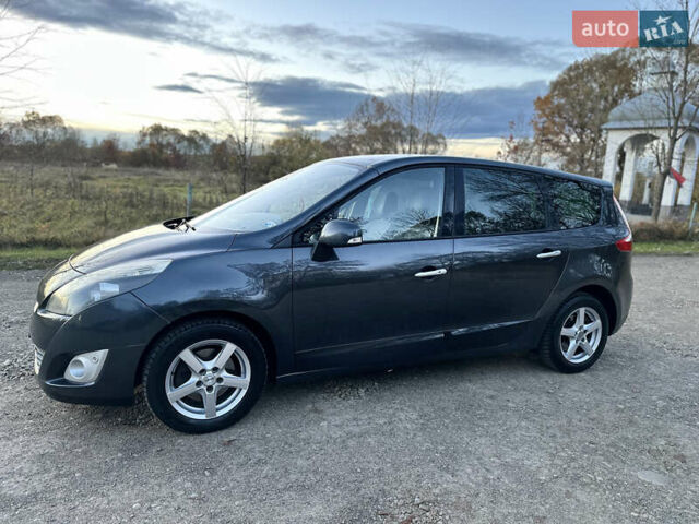 Серый Рено Гранд Сценик, объемом двигателя 1.5 л и пробегом 305 тыс. км за 7200 $, фото 8 на Automoto.ua