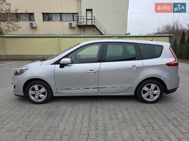 Сірий Рено Гранд Сценік, об'ємом двигуна 1.5 л та пробігом 230 тис. км за 8650 $, фото 8 на Automoto.ua