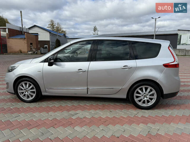 Серый Рено Гранд Сценик, объемом двигателя 2 л и пробегом 187 тыс. км за 8750 $, фото 16 на Automoto.ua