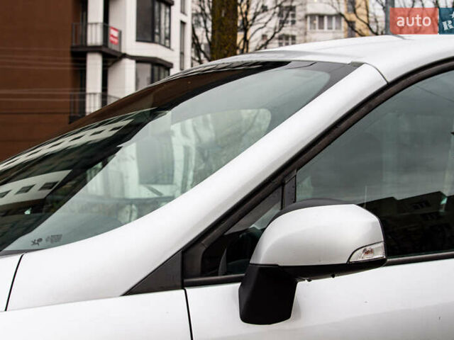 Серый Рено Гранд Сценик, объемом двигателя 1.46 л и пробегом 344 тыс. км за 7900 $, фото 10 на Automoto.ua