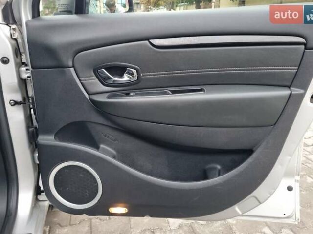 Сірий Рено Гранд Сценік, об'ємом двигуна 1.5 л та пробігом 230 тис. км за 8650 $, фото 30 на Automoto.ua