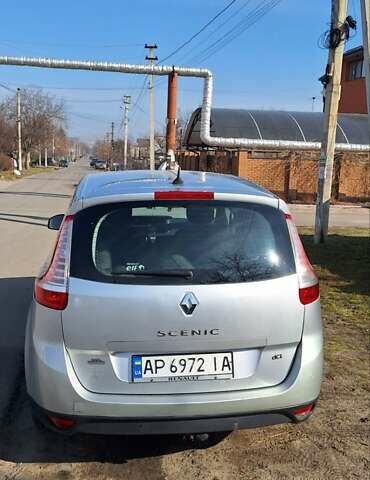Сірий Рено Гранд Сценік, об'ємом двигуна 1.5 л та пробігом 233 тис. км за 8500 $, фото 3 на Automoto.ua