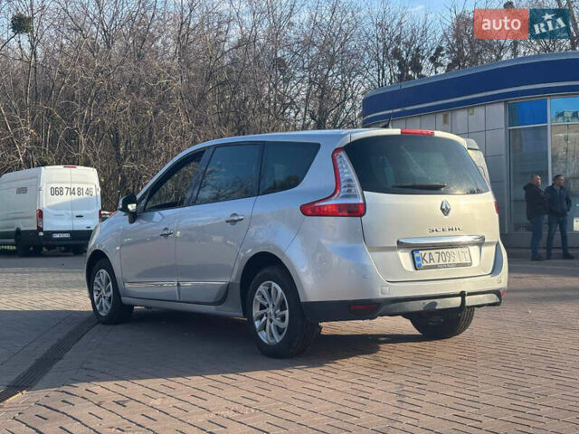 Серый Рено Гранд Сценик, объемом двигателя 1.46 л и пробегом 272 тыс. км за 8999 $, фото 5 на Automoto.ua
