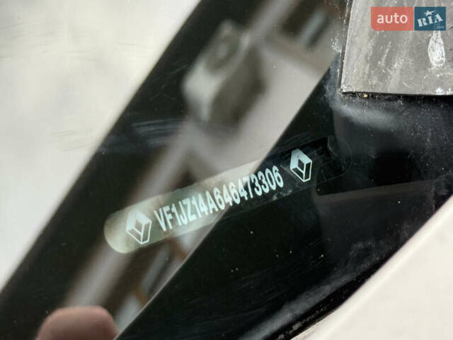 Сірий Рено Гранд Сценік, об'ємом двигуна 1.5 л та пробігом 239 тис. км за 8800 $, фото 25 на Automoto.ua