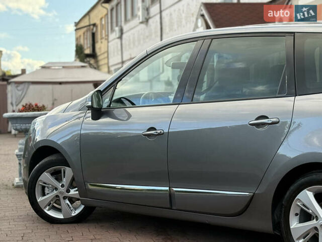 Рено Гранд Сценик 2012 в Стрые на Automoto.ua Серый Рено Гранд Сценик, объемом двигателя 1.5 л и пробегом 239 тыс. км за 9350 $, фото 31 на Automoto.ua