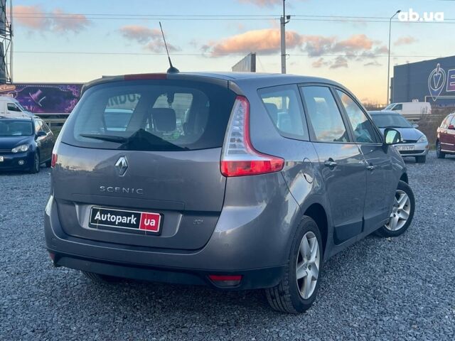Серый Рено Гранд Сценик, объемом двигателя 1.5 л и пробегом 281 тыс. км за 9740 $, фото 7 на Automoto.ua