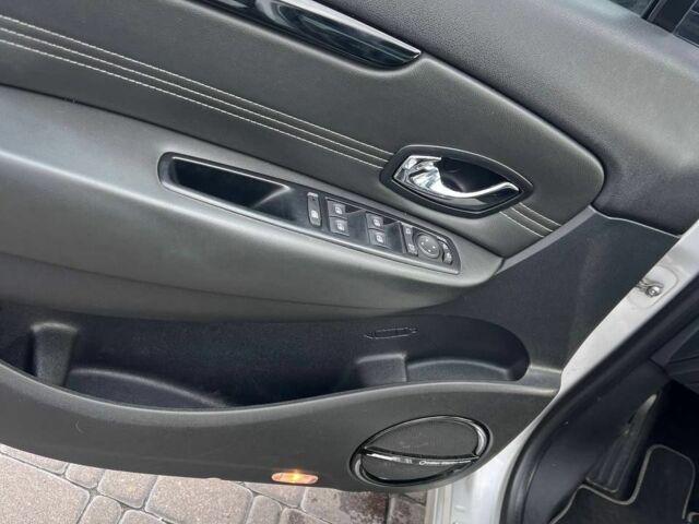 Серый Рено Гранд Сценик, объемом двигателя 1.5 л и пробегом 363 тыс. км за 7600 $, фото 18 на Automoto.ua