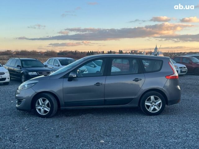 Серый Рено Гранд Сценик, объемом двигателя 1.5 л и пробегом 281 тыс. км за 9740 $, фото 4 на Automoto.ua