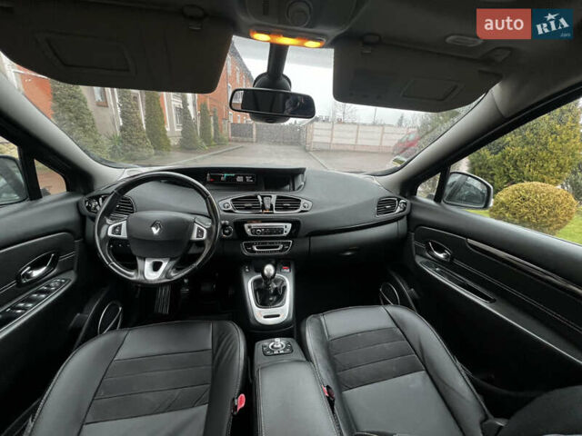 Серый Рено Гранд Сценик, объемом двигателя 1.6 л и пробегом 238 тыс. км за 9500 $, фото 30 на Automoto.ua