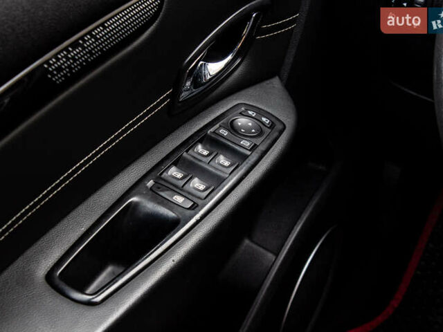 Серый Рено Гранд Сценик, объемом двигателя 1.46 л и пробегом 344 тыс. км за 7900 $, фото 21 на Automoto.ua