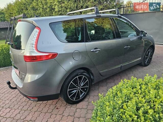 Сірий Рено Гранд Сценік, об'ємом двигуна 1.6 л та пробігом 216 тис. км за 8800 $, фото 9 на Automoto.ua