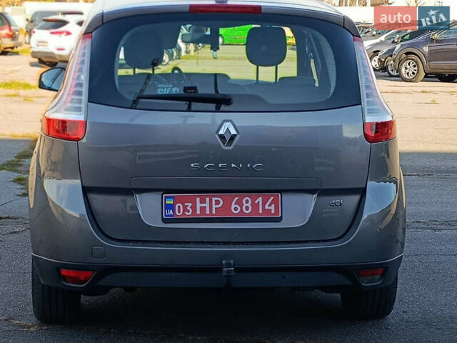 Серый Рено Гранд Сценик, объемом двигателя 1.5 л и пробегом 233 тыс. км за 9200 $, фото 9 на Automoto.ua