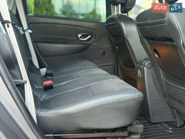 Серый Рено Гранд Сценик, объемом двигателя 2 л и пробегом 241 тыс. км за 10450 $, фото 44 на Automoto.ua