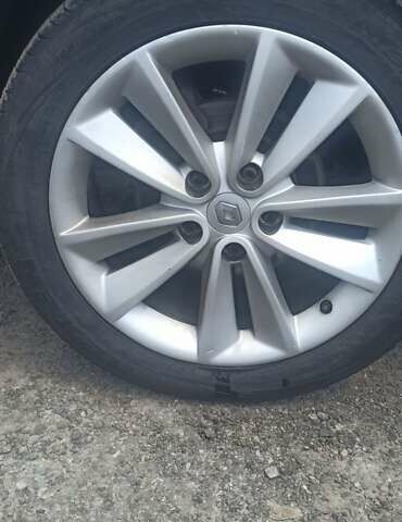 Сірий Рено Гранд Сценік, об'ємом двигуна 1.6 л та пробігом 237 тис. км за 7700 $, фото 13 на Automoto.ua