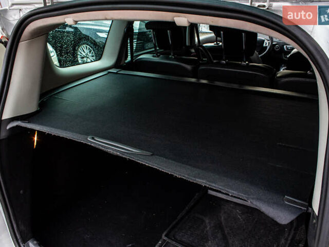 Серый Рено Гранд Сценик, объемом двигателя 1.46 л и пробегом 344 тыс. км за 7900 $, фото 16 на Automoto.ua