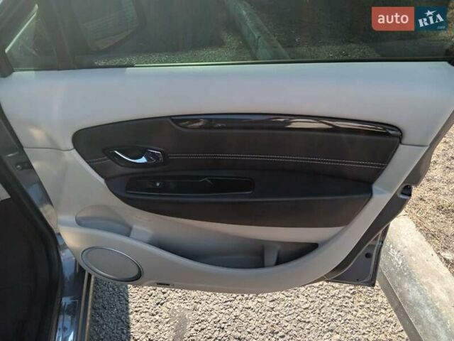 Сірий Рено Гранд Сценік, об'ємом двигуна 1.5 л та пробігом 308 тис. км за 8700 $, фото 4 на Automoto.ua