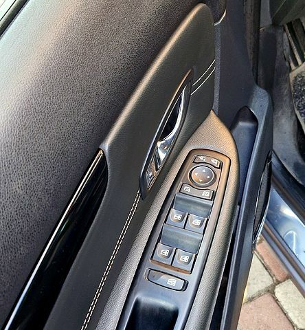 Сірий Рено Гранд Сценік, об'ємом двигуна 1.5 л та пробігом 264 тис. км за 8070 $, фото 5 на Automoto.ua