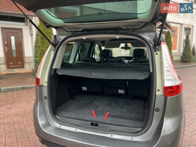 Серый Рено Гранд Сценик, объемом двигателя 1.6 л и пробегом 238 тыс. км за 9500 $, фото 56 на Automoto.ua