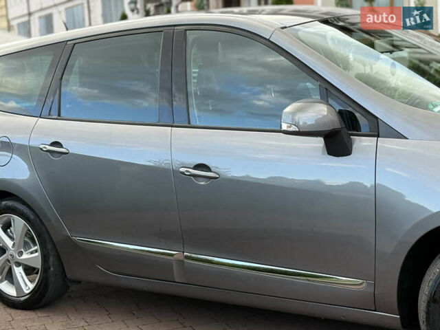 Рено Гранд Сценик 2012 в Стрые на Automoto.ua Серый Рено Гранд Сценик, объемом двигателя 1.5 л и пробегом 239 тыс. км за 9350 $, фото 24 на Automoto.ua