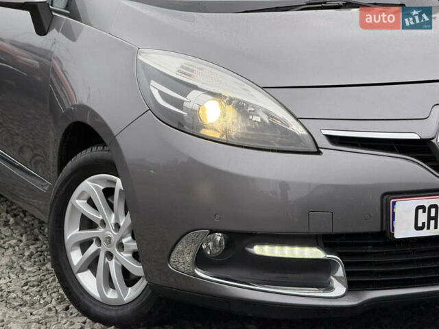 Серый Рено Гранд Сценик, объемом двигателя 1.5 л и пробегом 208 тыс. км за 9200 $, фото 8 на Automoto.ua