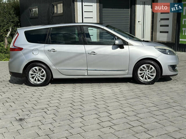 Серый Рено Гранд Сценик, объемом двигателя 1.46 л и пробегом 238 тыс. км за 8500 $, фото 8 на Automoto.ua