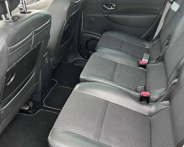 Сірий Рено Гранд Сценік, об'ємом двигуна 1.5 л та пробігом 363 тис. км за 7600 $, фото 8 на Automoto.ua