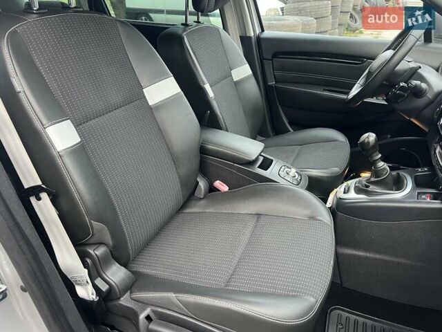 Серый Рено Гранд Сценик, объемом двигателя 1.5 л и пробегом 178 тыс. км за 10300 $, фото 48 на Automoto.ua