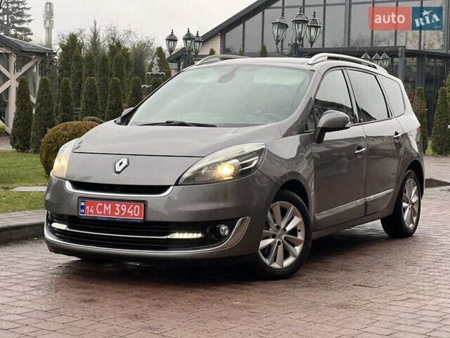 Серый Рено Гранд Сценик, объемом двигателя 1.6 л и пробегом 238 тыс. км за 9500 $, фото 6 на Automoto.ua