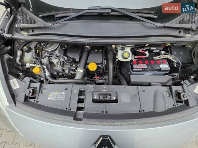 Сірий Рено Гранд Сценік, об'ємом двигуна 1.5 л та пробігом 230 тис. км за 8650 $, фото 33 на Automoto.ua