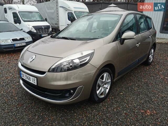 Сірий Рено Гранд Сценік, об'ємом двигуна 1.5 л та пробігом 238 тис. км за 8700 $, фото 16 на Automoto.ua