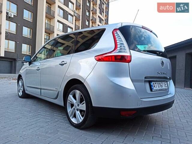 Серый Рено Гранд Сценик, объемом двигателя 1.6 л и пробегом 239 тыс. км за 8700 $, фото 36 на Automoto.ua