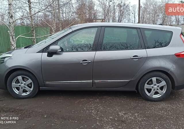 Сірий Рено Гранд Сценік, об'ємом двигуна 1.5 л та пробігом 230 тис. км за 8500 $, фото 4 на Automoto.ua
