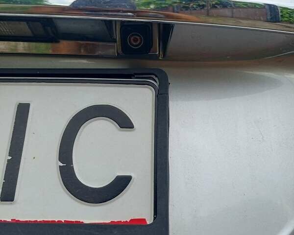 Серый Рено Гранд Сценик, объемом двигателя 1.5 л и пробегом 296 тыс. км за 9000 $, фото 5 на Automoto.ua